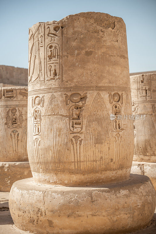 Medinet Habu神庙的柱子